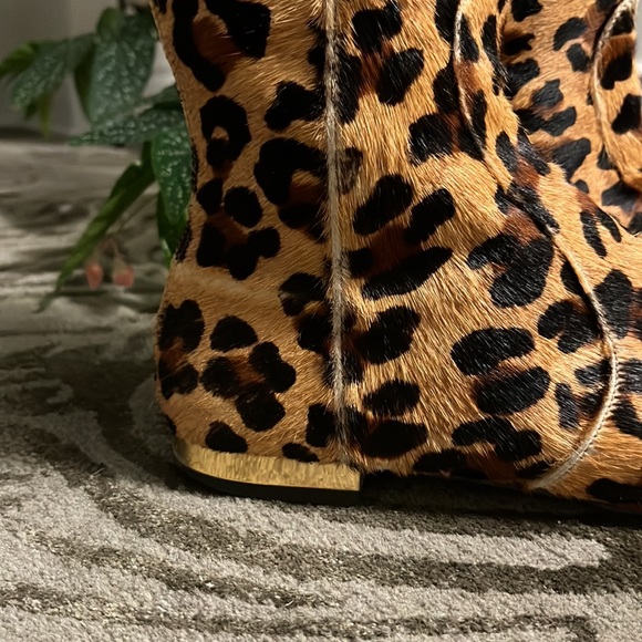 GUC Tory Burch pony hair boot - Picture 3 of 11